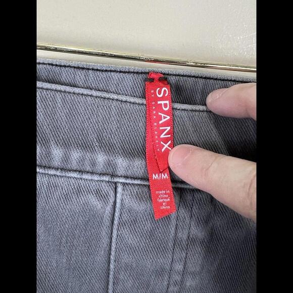 Spanx Jeans Womens Medium Gray Ankle Skinny High Rise Straight Leg Pull On - Picture 3 of 3